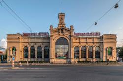مرکز خرید اکسپرس وارشاوسکی  - Varshavsky Express