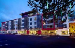 هتل سه ستاره فیو سنگان لنکاوی - favehotel Cenang Beach Langkawi