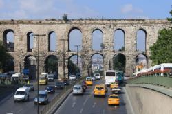 آبراهه والنس استانبول - Istanbul Valens Aqueduct