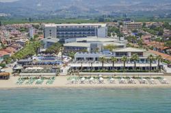 هتل پنج ستاره پالم وینگز کوش آداسی - Palm Wings Kusadasi Beach Resort and Spa