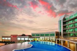 هتل پنج ستاره رامادا باکو - Ramada Baku Hotel