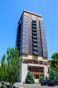 هتل سه ستاره هرازدان ایروان - Hrazdan Hotel