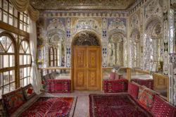 موزه موسیقی شیراز (خانه منطقی نژاد) - Shiraz Music Museum
