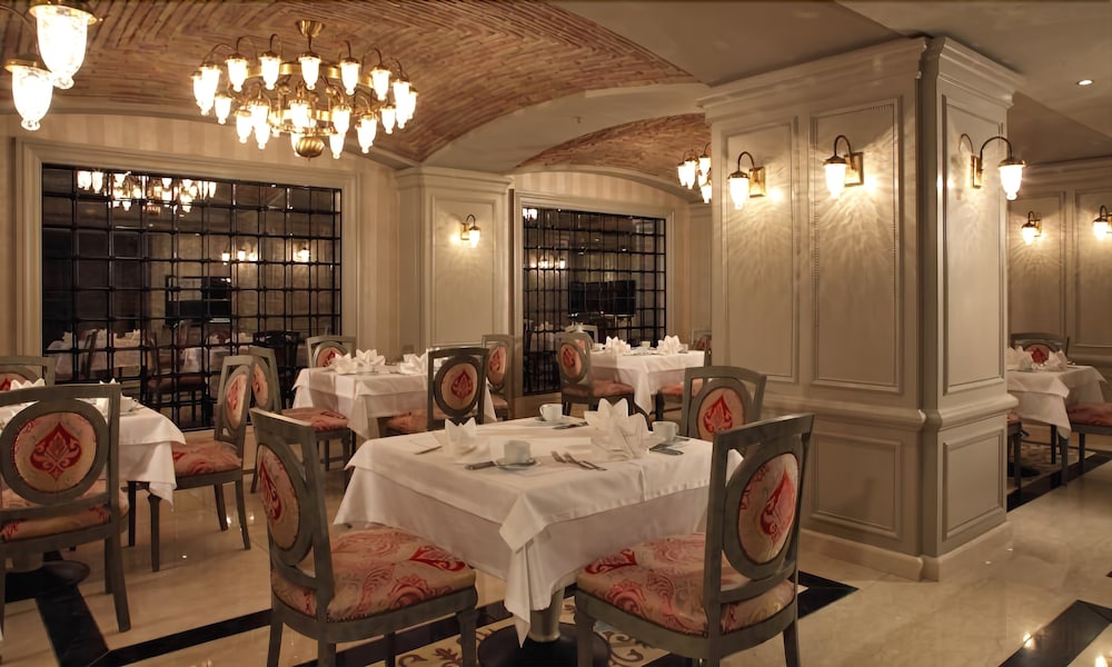 فضای رستورانی و صبحانه هتل سنترال پالاس بسفروس استانبول 102577