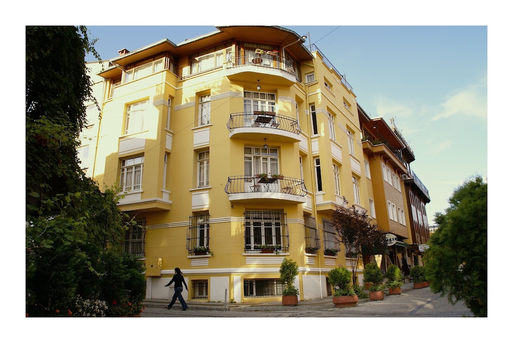 نمای بیرونی هتل اویان استانبول 105396