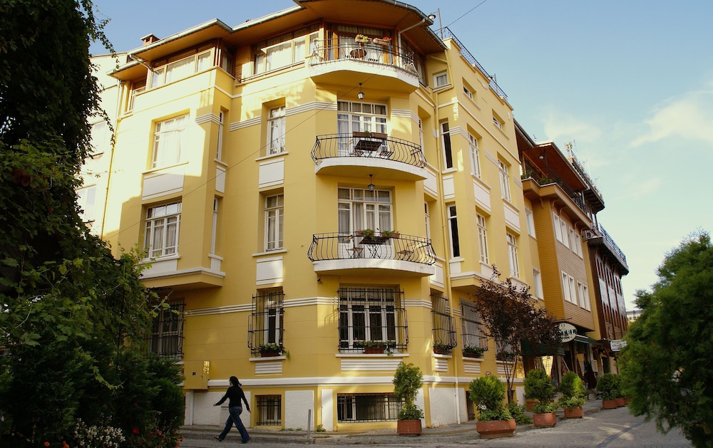 نمای بیرونی هتل اویان استانبول 105413