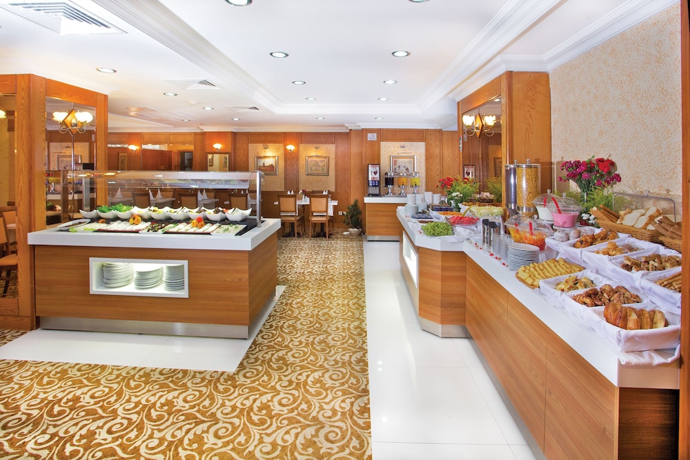 فضای رستورانی و صبحانه هتل گرند هیلاریوم استانبول 107508