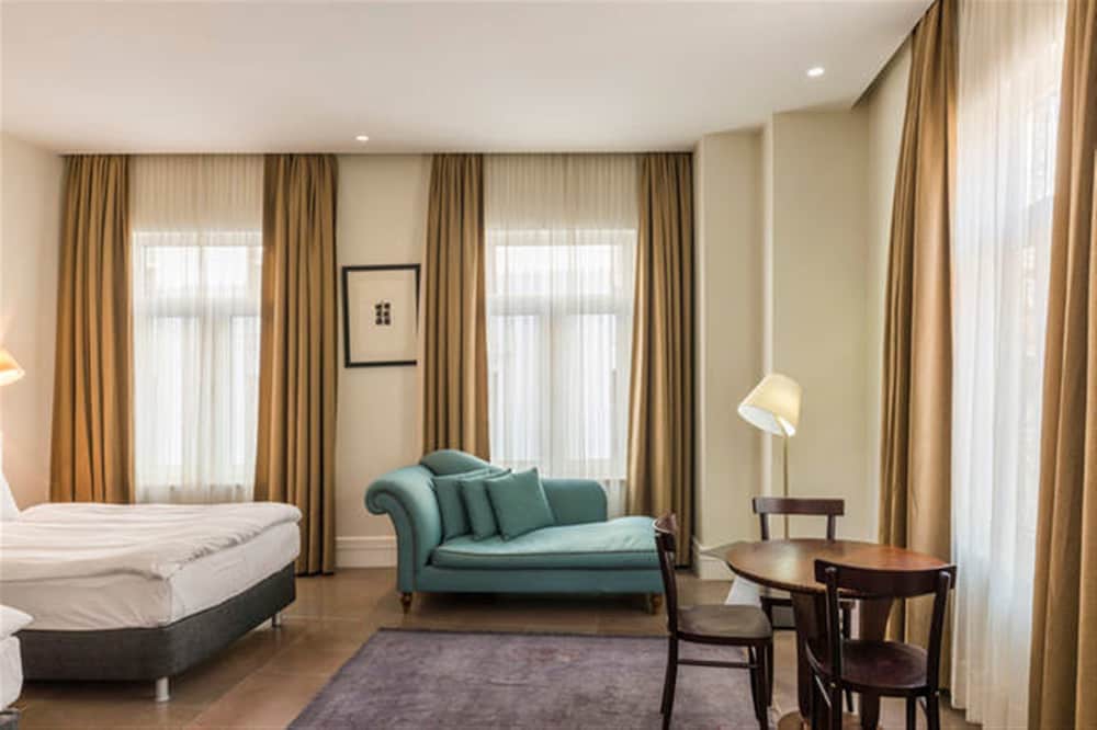 فضای اتاق های هتل میسافیر سوئیت استانبول 109215