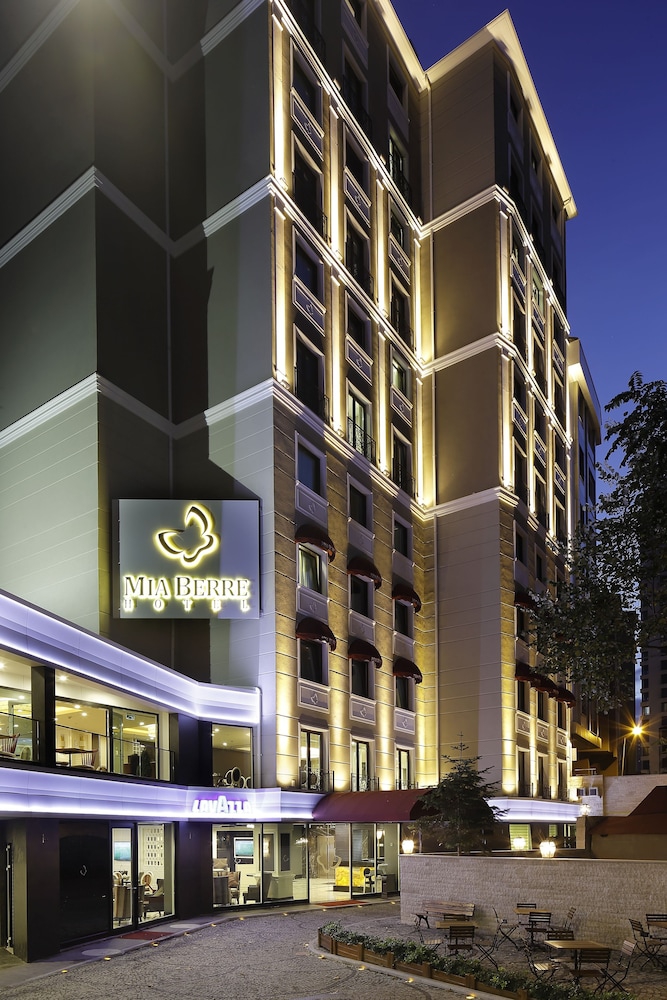 نمای بیرونی هتل میا بیر استانبول 111765