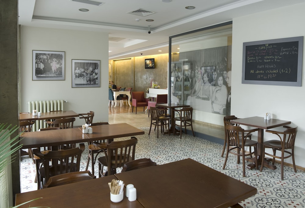 فضای رستورانی و صبحانه هتل هتلینو استانبول 117867