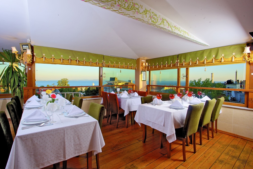 فضای رستورانی و صبحانه هتل آلزر استانبول 118006