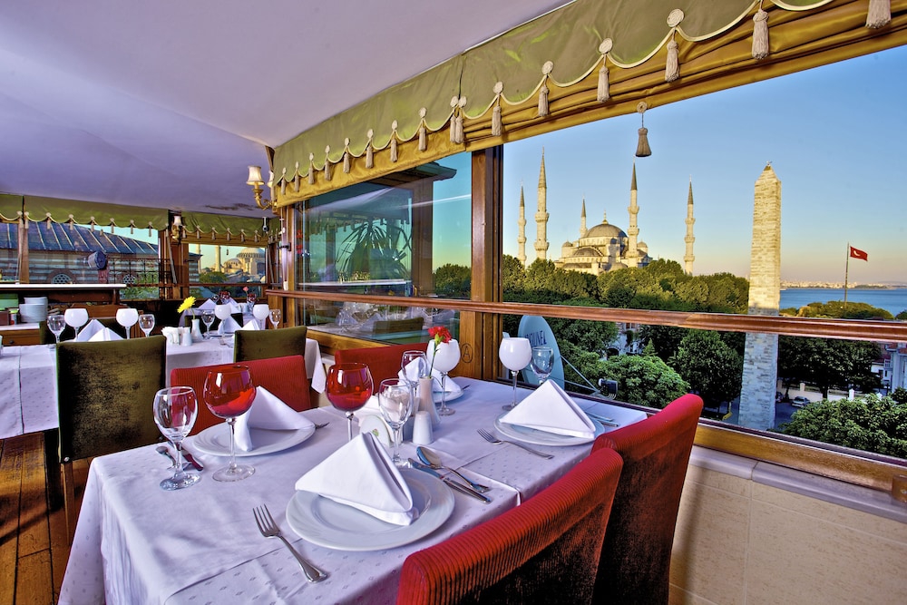 فضای رستورانی و صبحانه هتل آلزر استانبول 118017