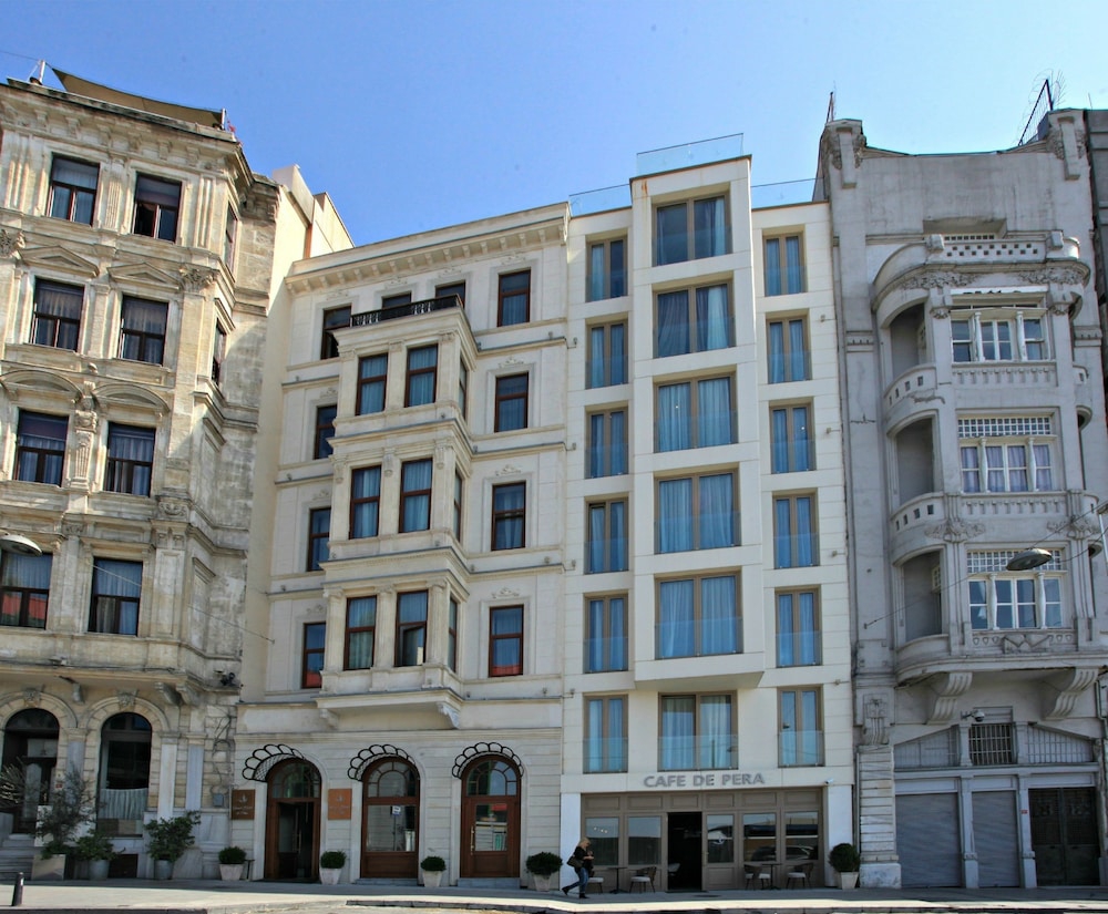 نمای بیرونی هتل گرند د پرا استانبول 120181