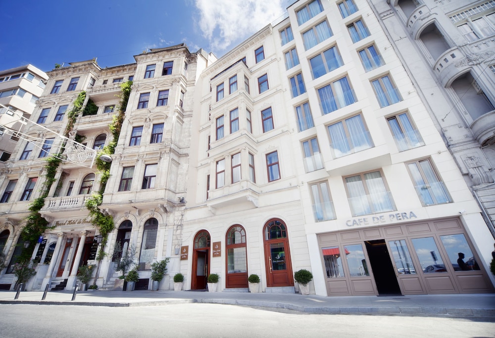 نمای بیرونی هتل گرند د پرا استانبول 120198