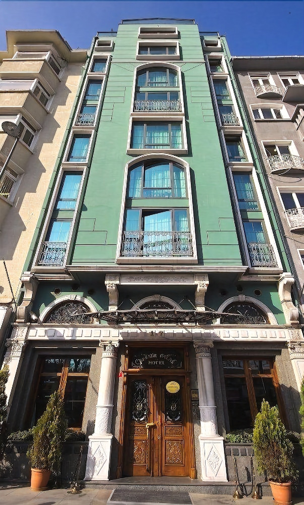 نمای بیرونی هتل گرمیر پالاس استانبول 120458