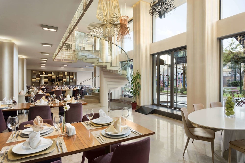 فضای رستورانی و صبحانه هتل رامادا گرند بازار استانبول 122377