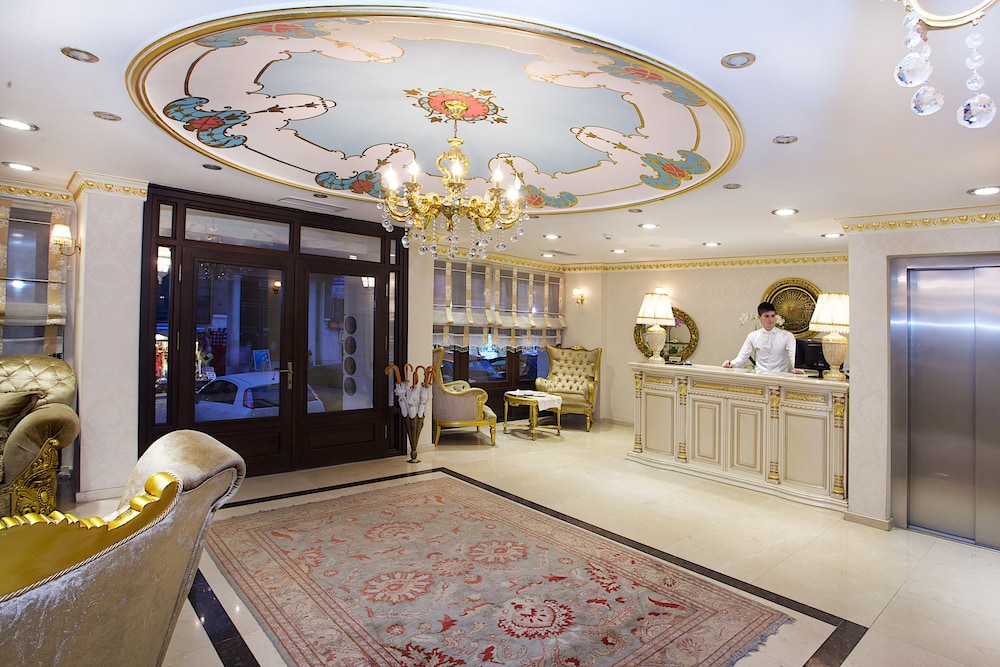 لابی هتل وایت هاوس استانبول 122901