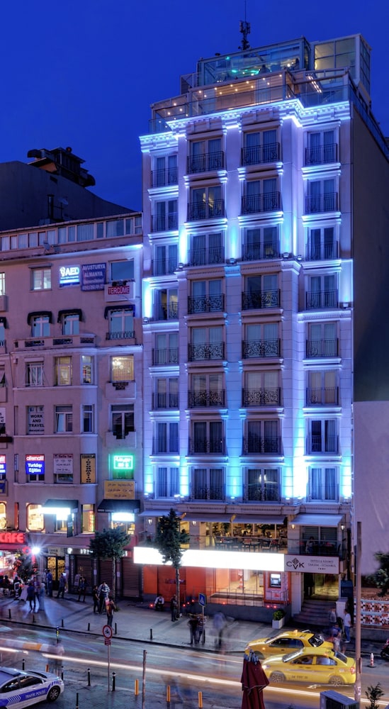 نمای بیرونی هتل ساووی استانبول 123191