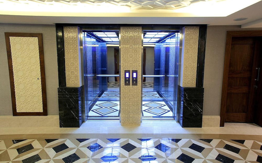 لابی هتل گرند دورماز استانبول 125530