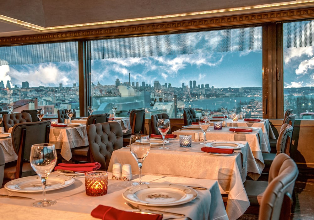 فضای رستورانی و صبحانه هتل یاسمک سلطان استانبول 126092