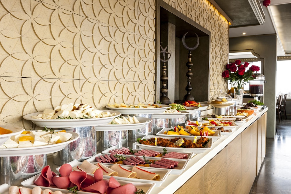 فضای رستورانی و صبحانه هتل یاسمک سلطان استانبول 126097