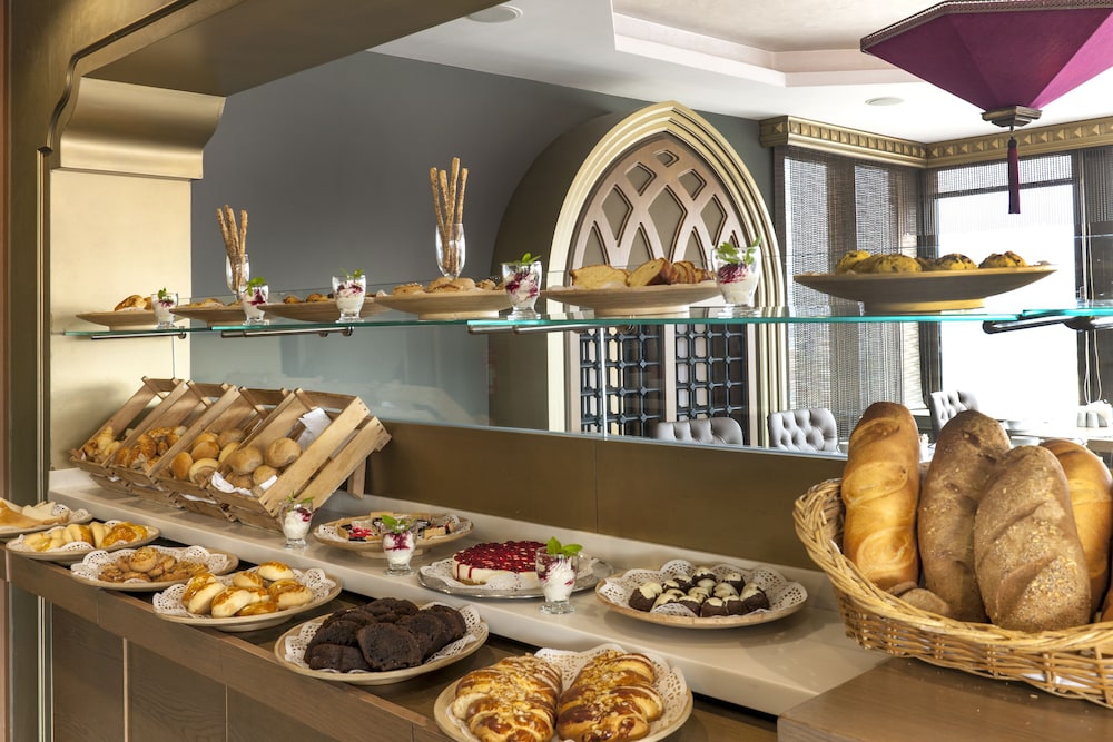 فضای رستورانی و صبحانه هتل یاسمک سلطان استانبول 126098