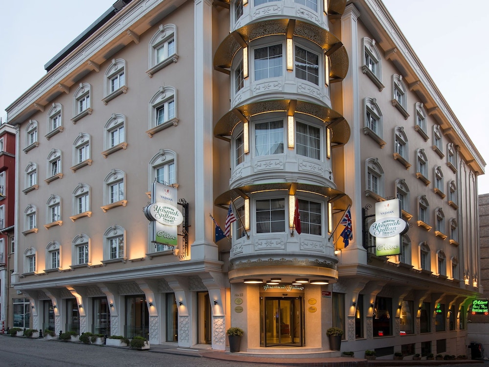 نمای بیرونی هتل یاسمک سلطان استانبول 126099