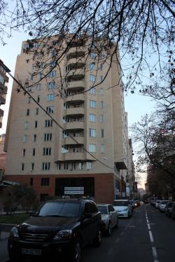 هتل سنترال آپارتمان ایروان - Central Apartments