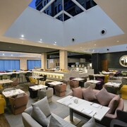 فضای رستورانی و صبحانه هتل حیات پالاس الوصل دبی 138401