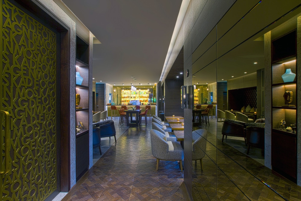 فضای رستورانی و صبحانه هتل گرایتون دبی 139050