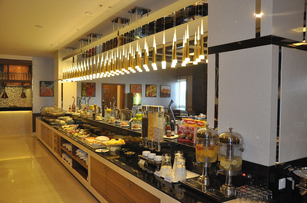 فضای رستورانی و صبحانه هتل فورچون پارک دبی 139683